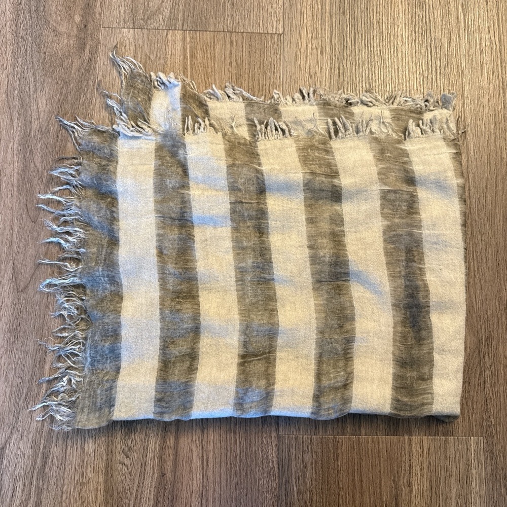 Falerio sarti Italy khaki and beige, striped cashmere blend scarf - Picture 3 of 4